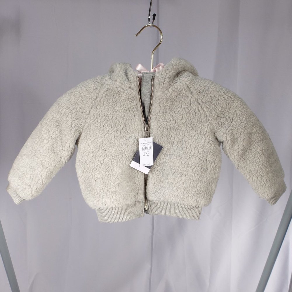 Gap Girls 2T Grey Fuzzy Coat (NWT)